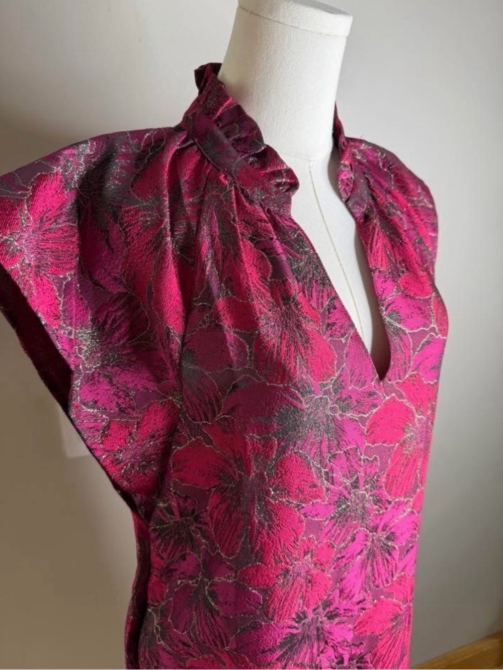 THML Pink Floral Jacquard V-Neck Blouse with Metallic Threads